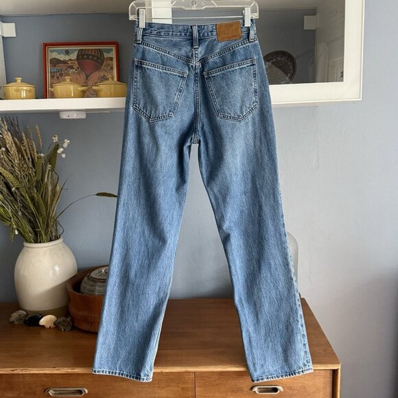Aritzia Denim Forum The Joni High Rise Loose Jeans 90’s Loose - Picture 5 of 9